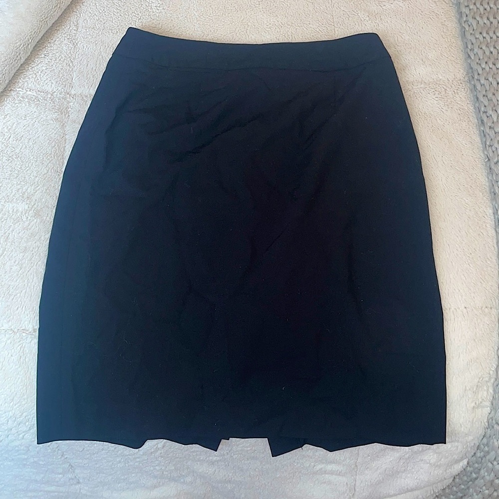 Black skirt